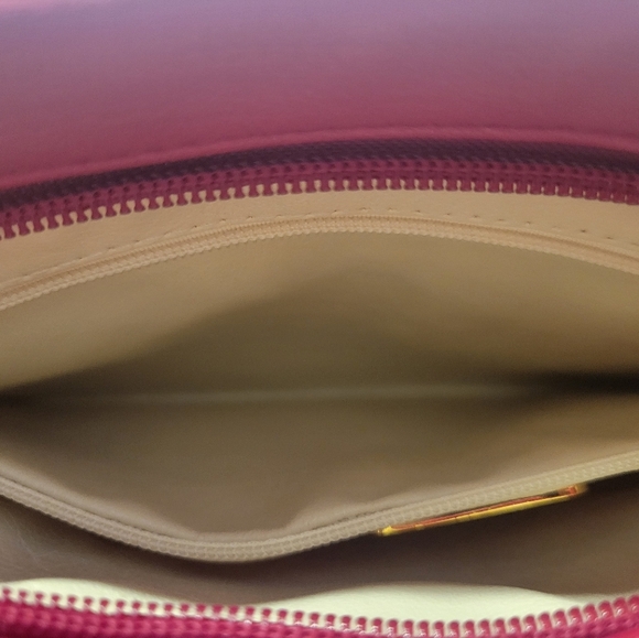 Vintage Anne Klein Lionhead Purse (genuine leather) from roughly 1980s/90s - Picture 6 of 6